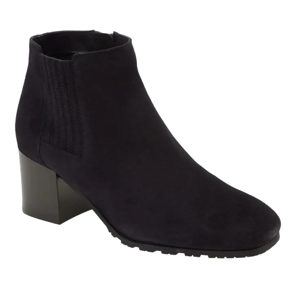 Aquatalia Charlotte 445822 Navy Suede Ankle Booties 7.5M Waterproof NWOB